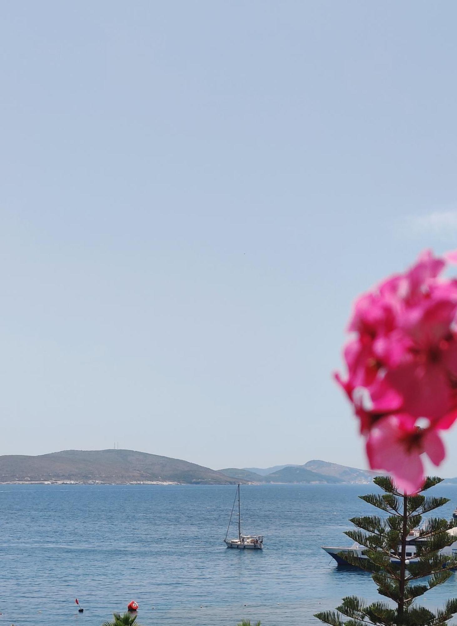 Villa Margarit Boutique Hotel Sarandë Eksteriør bilde