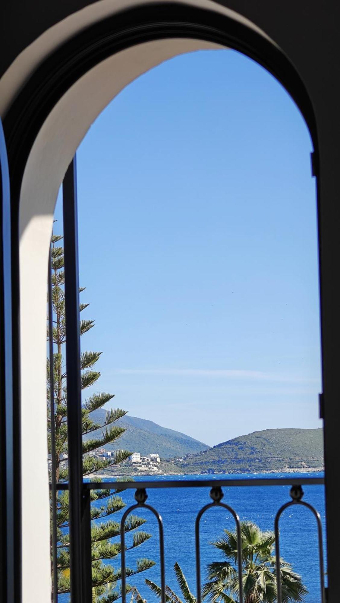 Villa Margarit Boutique Hotel Sarandë Eksteriør bilde